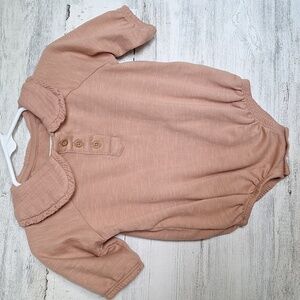 Grayson Collective Size 0-3 months Onsie Buttons Long Sleeves Snaps